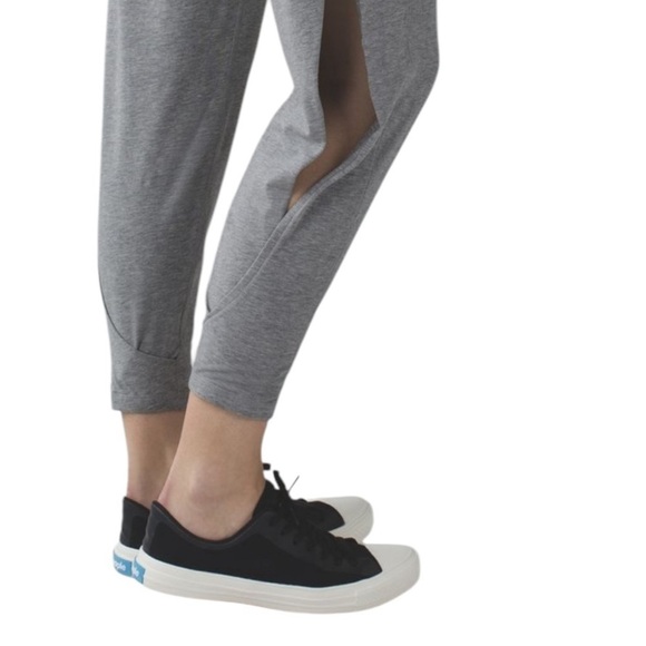 Lululemon Gray Superb Pants - Picture 7 of 13